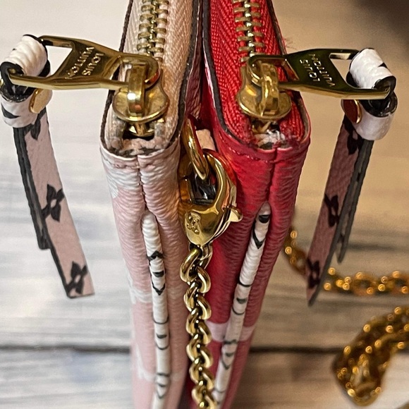 🍀💁🏻♀️Double Zip Pochette - Red Pink Giant🍀💁🏻♀️ - Picture 14 of 16